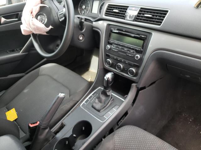 Photo 9 from auction – 2012 VOLKSWAGEN PASSAT S with VIN 1VWAP7A32CC082203