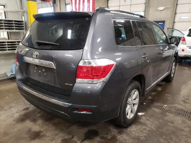 Photo 4 from auction – 2013 TOYOTA HIGHLANDER with VIN 5TDBK3EH7DS237171