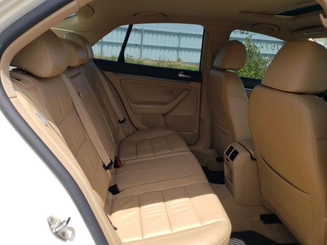 Photo 6 from auction – 2008 VOLKSWAGEN JETTA WOLF with VIN 3VWRJ81K98M015170