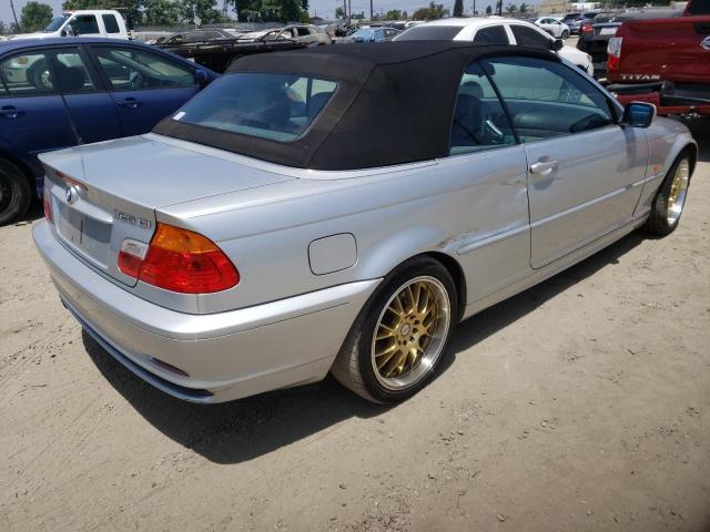 Photo 4 from auction – 2002 BMW 325 CI with VIN WBABS33402PG83184