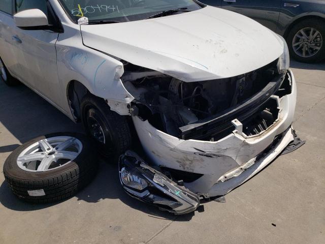 Photo 9 from auction – 2017 NISSAN SENTRA S with VIN 3N1AB7AP8HY336843