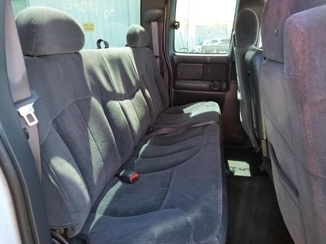 Photo 6 from auction – 2002 CHEVROLET SILVERADO with VIN 2GCEC19V521352998