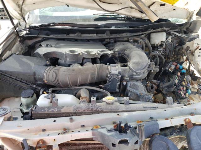 Photo 7 from auction – 2011 TOYOTA 4RUNNER SR with VIN JTEBU5JR8B5057054