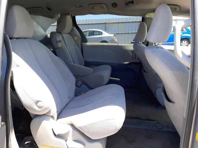 Photo 6 from auction – 2012 TOYOTA SIENNA BAS with VIN 5TDKA3DC3CS015735
