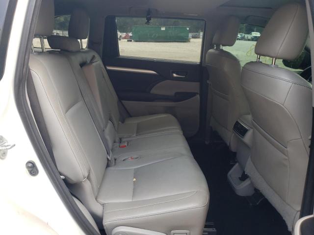 Photo 6 from auction – 2016 TOYOTA HIGHLANDER with VIN 5TDJKRFH0GS279165