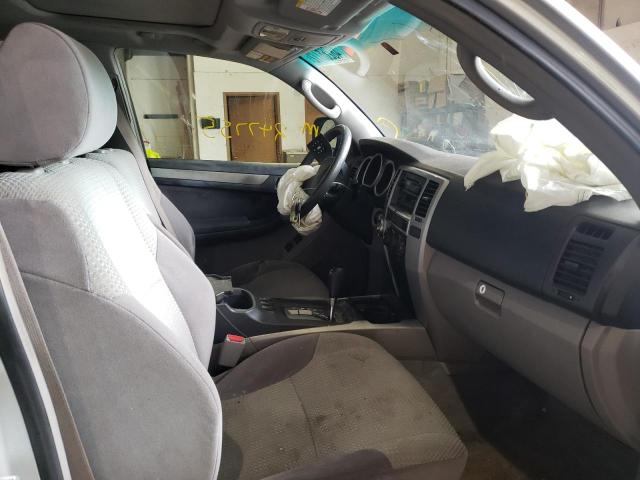Photo 5 from auction – 2003 TOYOTA 4RUNNER SR with VIN JTEBU14RX30013639