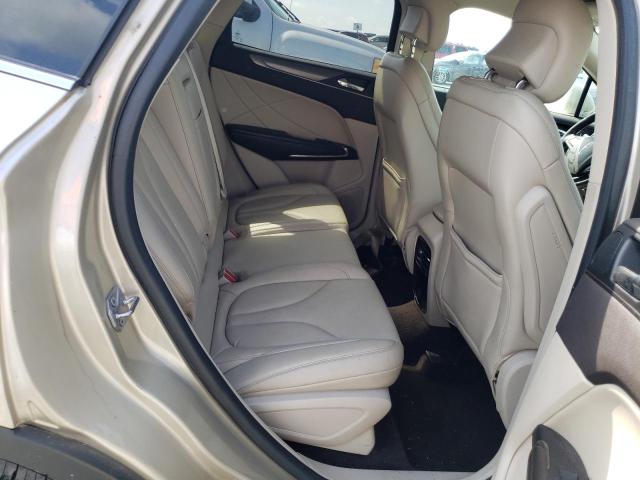 Photo 6 from auction – 2017 LINCOLN MKC PREMIE with VIN 5LMCJ1C97HUL33819