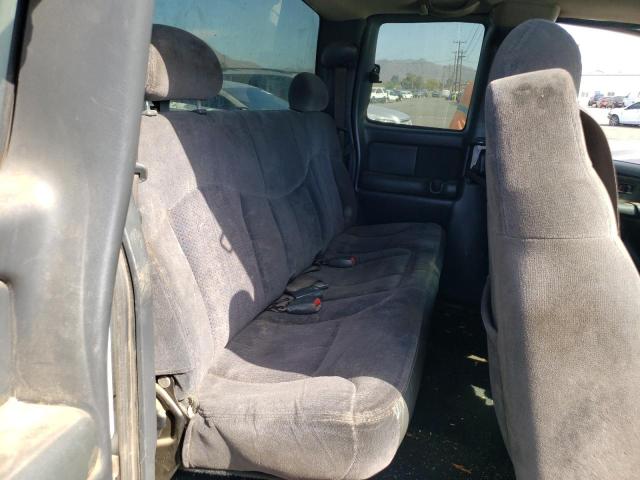 Photo 6 from auction – 2002 CHEVROLET SILVERADO with VIN 2GCEC19TX21100436