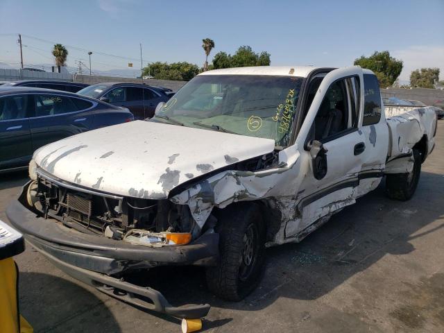 Photo 2 from auction – 2002 CHEVROLET SILVERADO with VIN 2GCEC19TX21100436