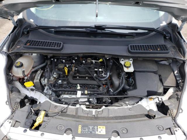 Photo 7 from auction – 2019 FORD ESCAPE SE with VIN 1FMCU9GD7KUA78071