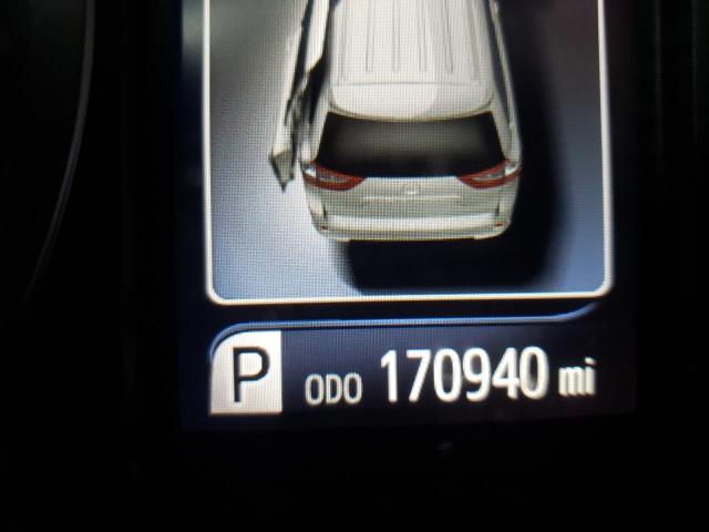 Photo 8 from auction – 2018 TOYOTA SIENNA SE with VIN 5TDXZ3DC9JS915647