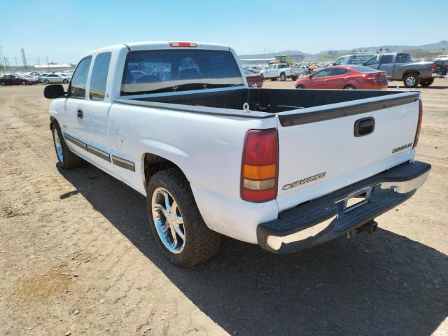 Photo 3 from auction – 2000 CHEVROLET SILVERADO with VIN 1GCEC19VXYZ153882