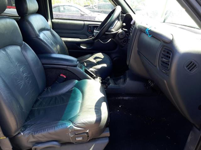 صورة رقم 5 من المزاد - 2002 CHEVROLET BLAZER مع VIN 1GNDT13W62K100746