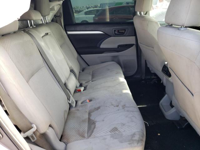 Foto 6 de la subasta – 2017 TOYOTA HIGHLANDER con VIN 5TDZARFH2HS031376