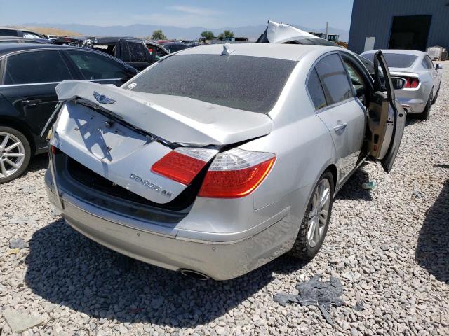 Photo 4 from auction – 2011 HYUNDAI GENESIS 4. with VIN KMHGC4DF2BU129019
