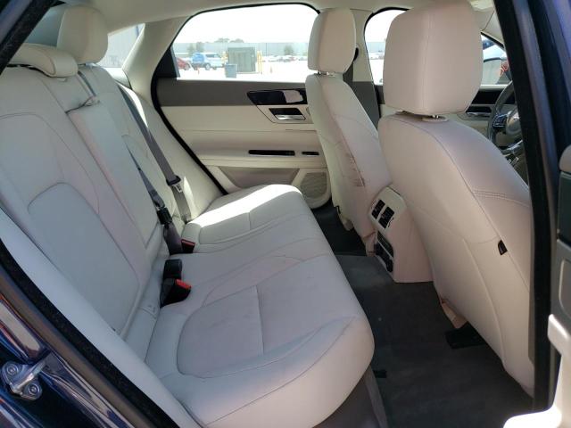 Photo 6 from auction – 2016 JAGUAR XF PREMIUM with VIN SAJBJ4BV4GCY19450