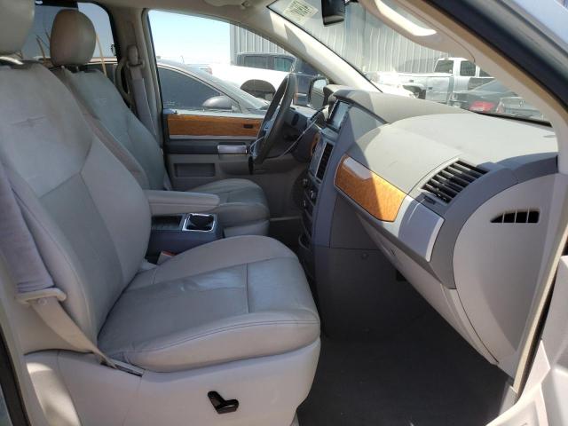 Photo 5 from auction – 2008 CHRYSLER TOWN & COU with VIN 2A8HR64X08R689616