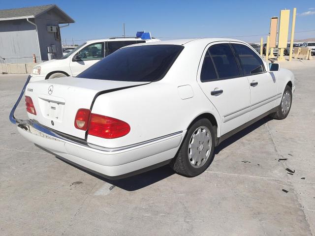 Photo 4 from auction – 1996 MERCEDES-BENZ E 320 with VIN WDBJF55F0TJ016838