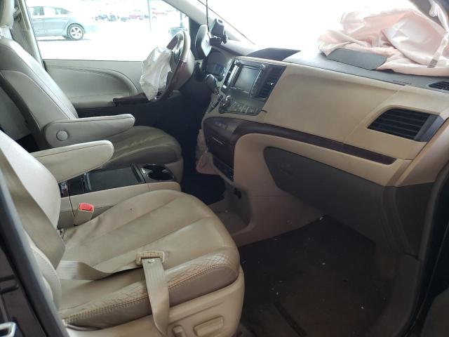 Photo 5 from auction – 2012 TOYOTA SIENNA XLE with VIN 5TDDK3DC9CS039785