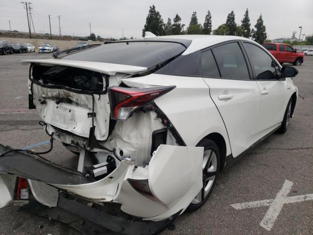 Photo 4 from auction – 2017 TOYOTA PRIUS with VIN JTDKARFU1H3030963