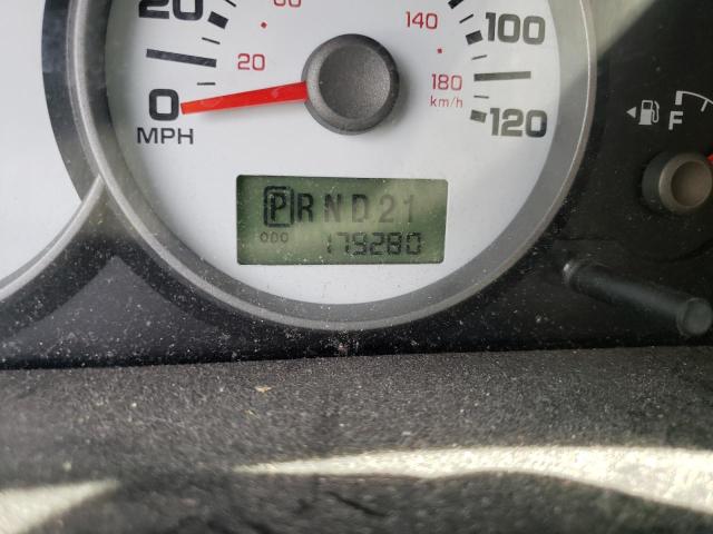 Photo 8 from auction – 2005 FORD ESCAPE XLS with VIN 1FMCU92Z95KA77345