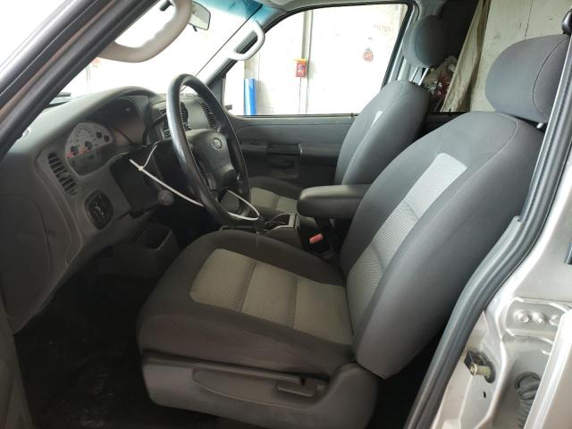 Photo 5 from auction – 2005 FORD EXPLORER S with VIN 1FMZU67K55UB74258