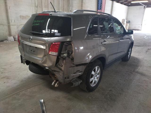 Photo 4 from auction – 2012 KIA SORENTO BA with VIN 5XYKT3A66CG240219