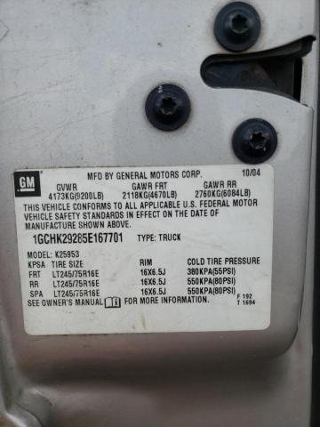Photo 10 from auction – 2005 CHEVROLET SILVERADO with VIN 1GCHK29285E167701