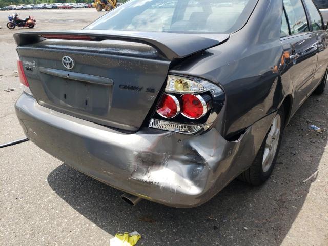 Photo 9 from auction – 2005 TOYOTA CAMRY LE with VIN 4T1BE32K75U989503