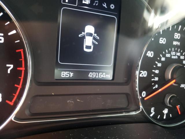 Photo 8 from auction – 2017 KIA FORTE LX with VIN 3KPFL4A79HE011635