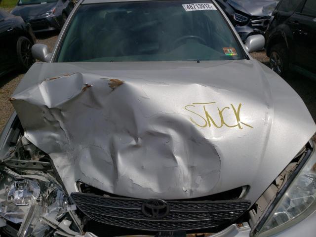 Photo 7 from auction – 2002 TOYOTA CAMRY LE with VIN 4T1BE32K42U001475