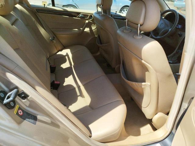 Photo 6 from auction – 2004 MERCEDES-BENZ C 240 with VIN WDBRF61JX4E018142
