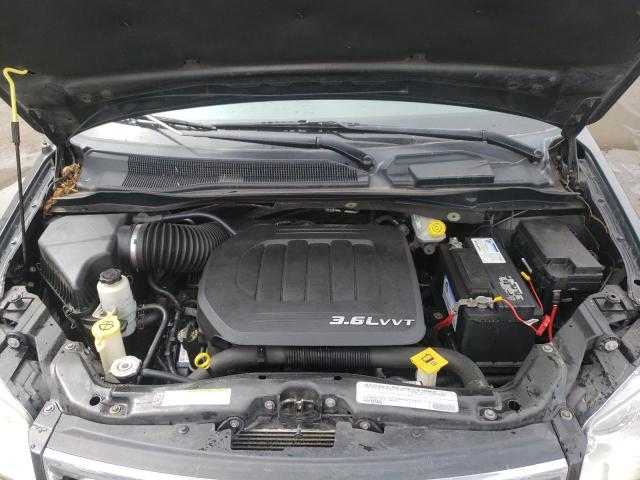 Photo 7 from auction – 2011 CHRYSLER TOWN & COU with VIN 2A4RR5DG2BR713728