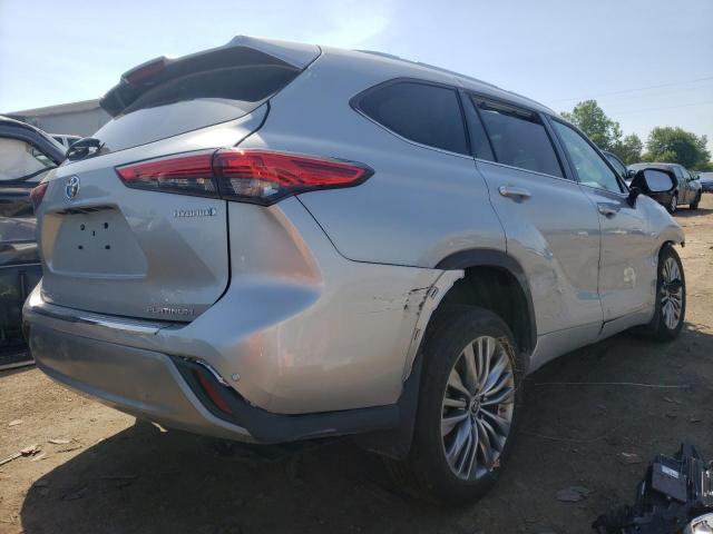 Photo 4 from auction – 2022 TOYOTA HIGHLANDER with VIN 5TDEBRCH2NS085353