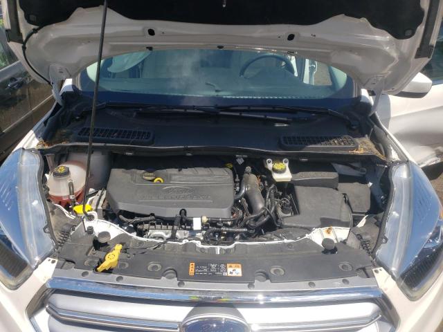 Photo 7 from auction – 2017 FORD ESCAPE SE with VIN 1FMCU0GD1HUB73259