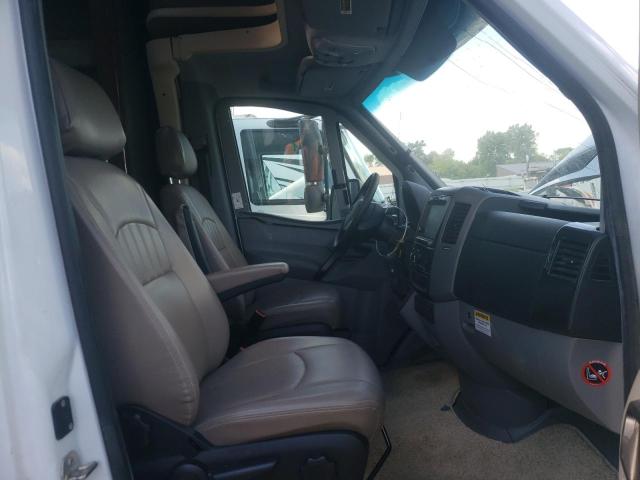 Photo 5 from auction – 2018 MERCEDES-BENZ SPRINTER 3 with VIN WDAPF4CC9H9729134