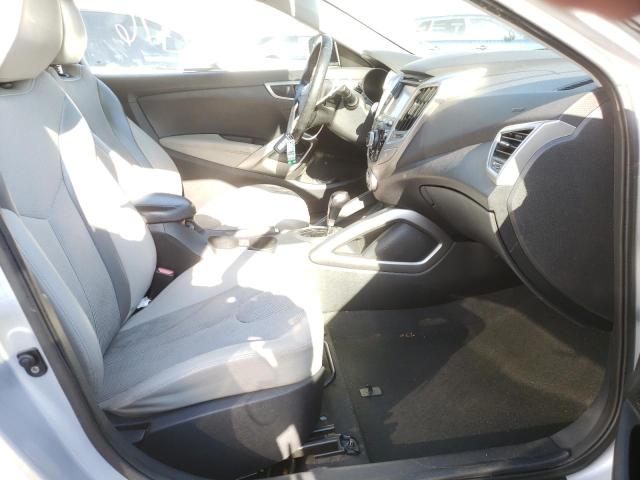 Photo 5 from auction – 2012 HYUNDAI VELOSTER with VIN KMHTC6AD2CU048004
