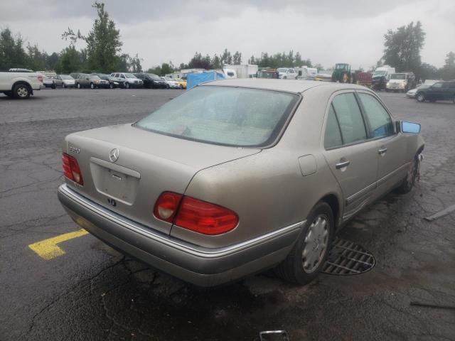 Zdjęcie 4 z aukcji – 1997 MERCEDES-BENZ E 320 z VIN WDBJF55F8VA434082