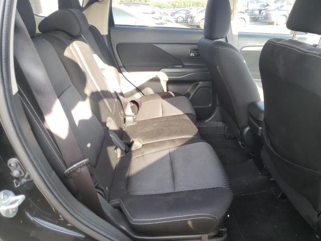 Photo 6 from auction – 2016 MITSUBISHI OUTLANDER with VIN JA4AD2A34GZ005506