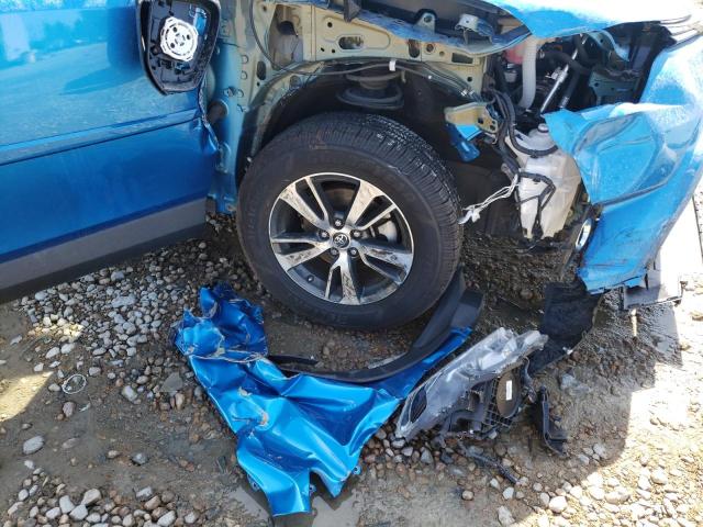 Photo 9 from auction – 2017 TOYOTA RAV4 XLE with VIN 2T3WFREV8HW402938