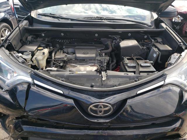 Photo 7 from auction – 2018 TOYOTA RAV4 LE with VIN 2T3BFREV5JW735652