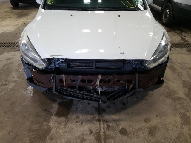 Photo 9 from auction – 2015 FORD FOCUS SE with VIN 1FADP3F29FL375034