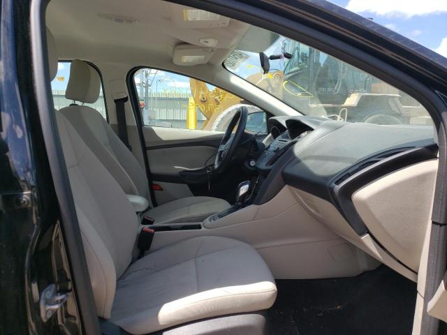 Photo 5 from auction – 2015 FORD FOCUS SE with VIN 1FADP3F29FL258747