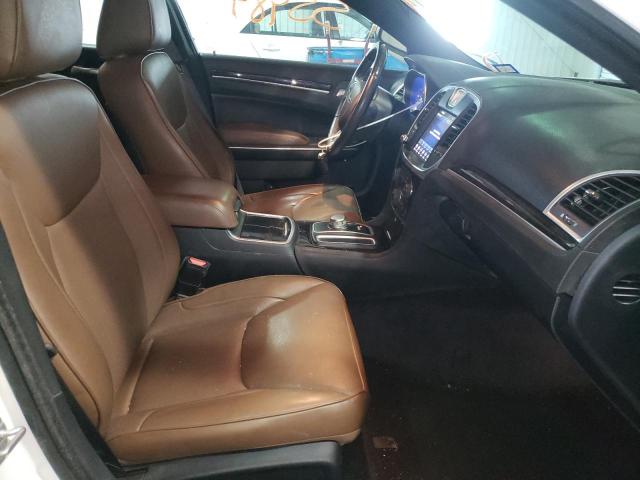 Photo 5 from auction – 2018 CHRYSLER 300 LIMITE with VIN 2C3CCAEG6JH148994