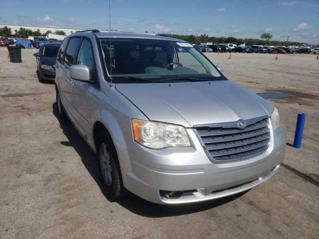 CHRYSLER TOWN & COU 2010 with VIN 2A4RR5D15AR270579 - Photo from auction