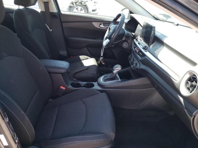 Photo 5 from auction – 2021 KIA FORTE FE with VIN 3KPF24AD2ME287643