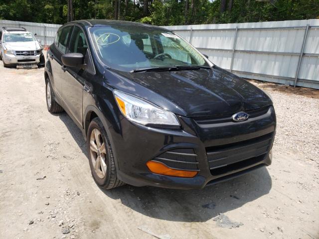 FORD ESCAPE S 2015 with VIN 1FMCU0F72FUA67220 - Photo from auction