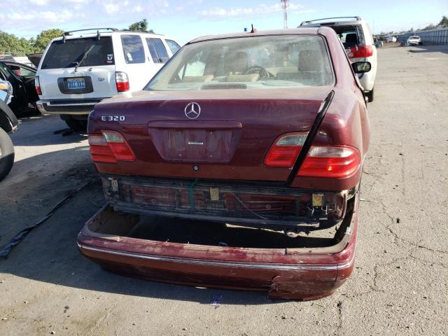 Photo 9 from auction – 2001 MERCEDES-BENZ E 320 with VIN WDBJF65J71B355470
