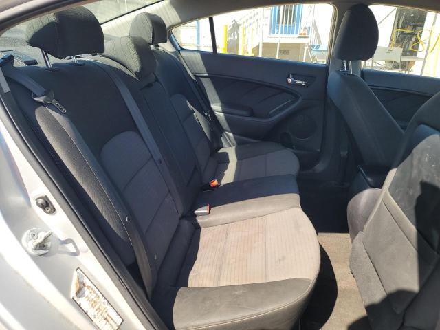 Photo 6 from auction – 2015 KIA FORTE LX with VIN KNAFX4A62F5274387