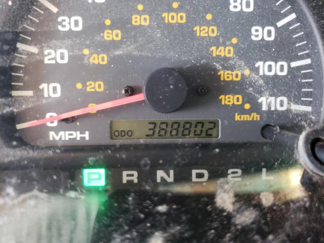 Photo 8 from auction – 2000 TOYOTA 4RUNNER LI with VIN JT3GN87R2Y0163395